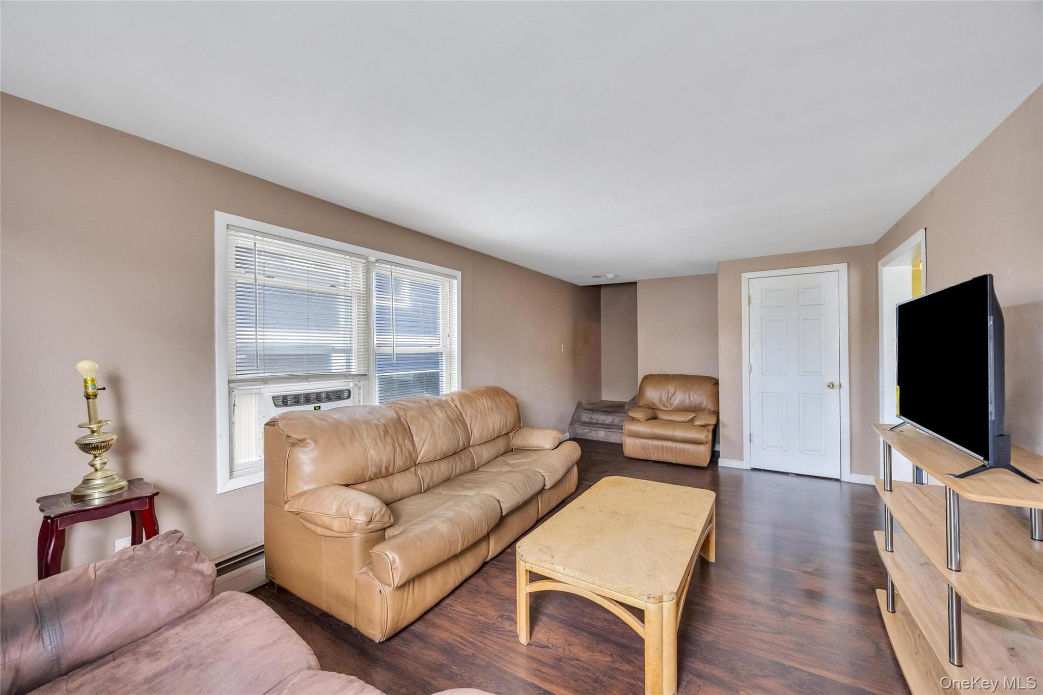 20 E Pine Street thumbnail 11