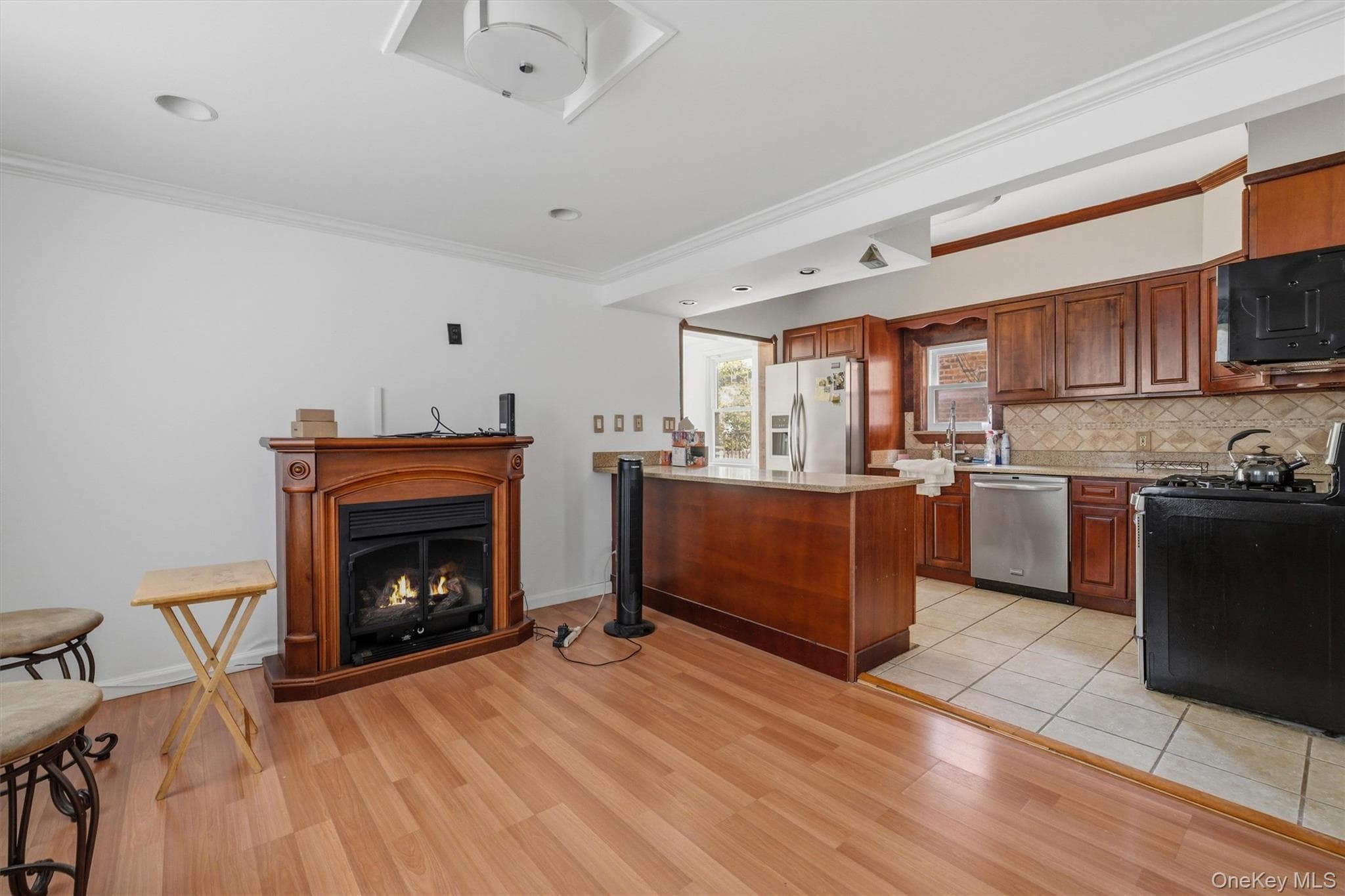 2400 Morgan Avenue thumbnail 11