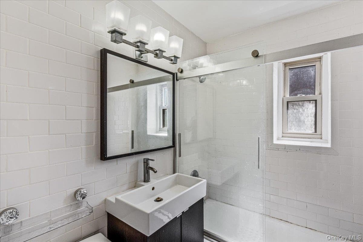 144-55 Melbourne Avenue Unit: 6E thumbnail 21