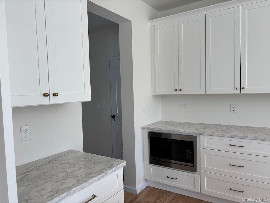 4 Rosewood Lane Ct thumbnail 13