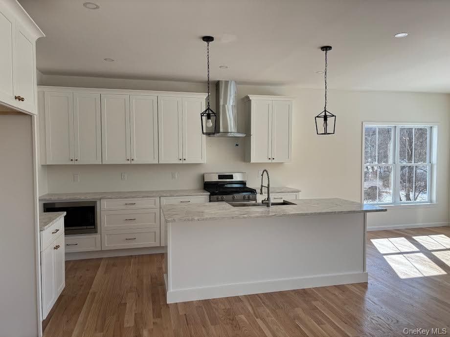 4 Rosewood Lane Ct thumbnail 12