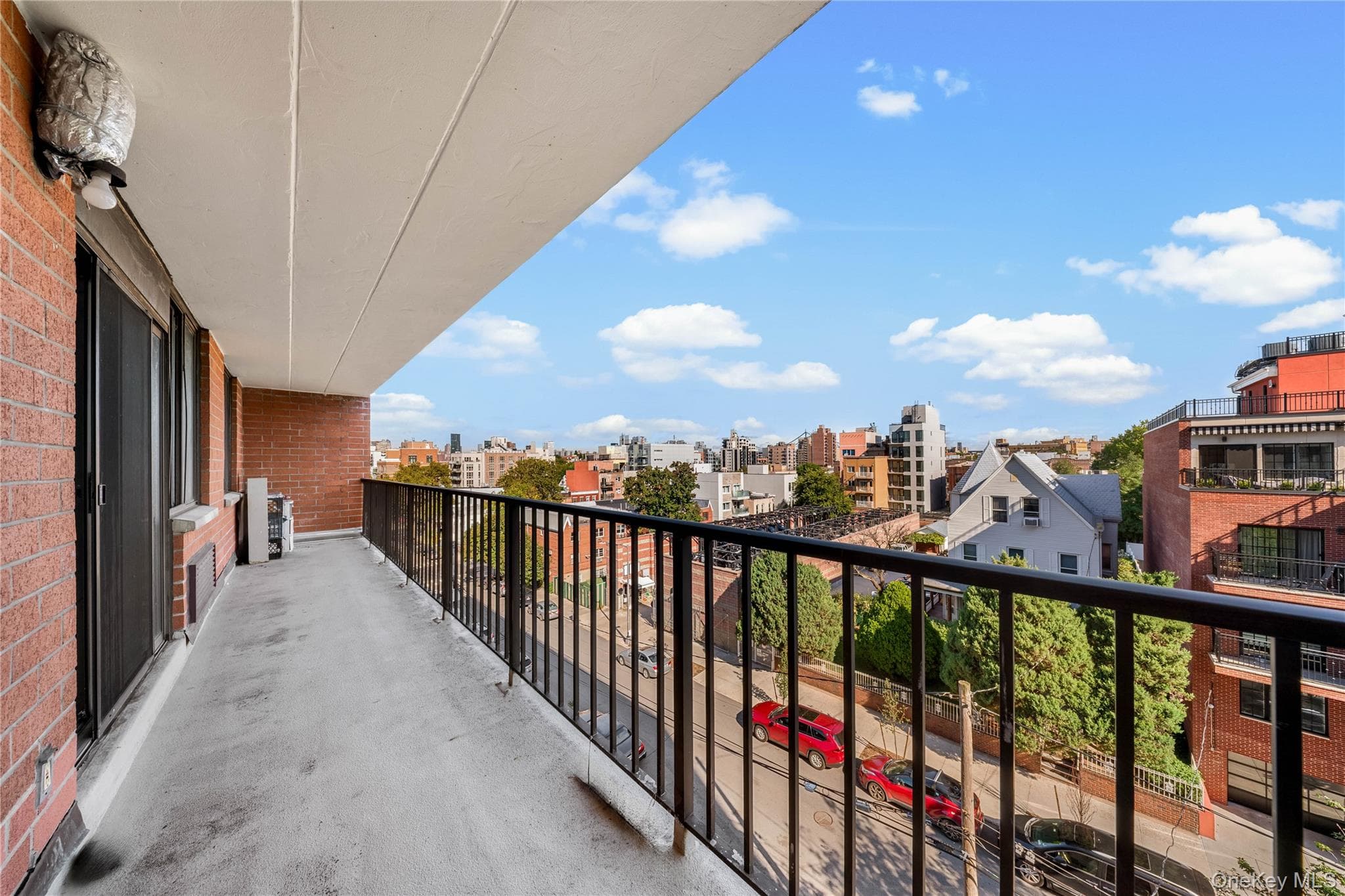 2322 30th Road Unit: 5A thumbnail 4