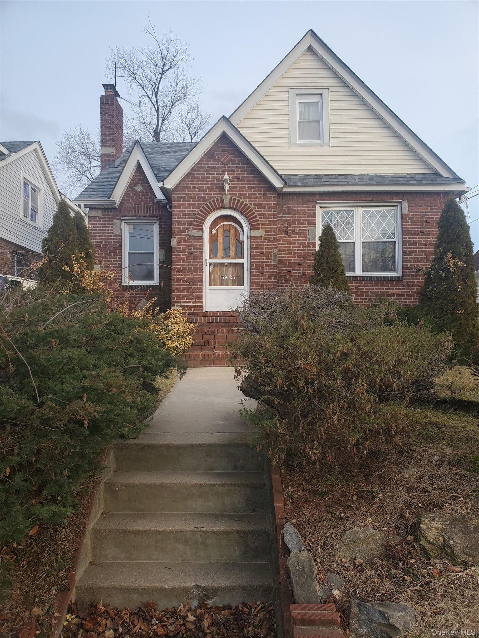 139-23 230th Street photo 1