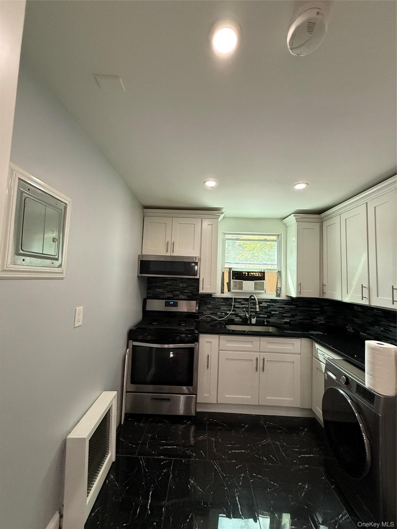 219 Rumsey Rd Unit: 1A thumbnail 6