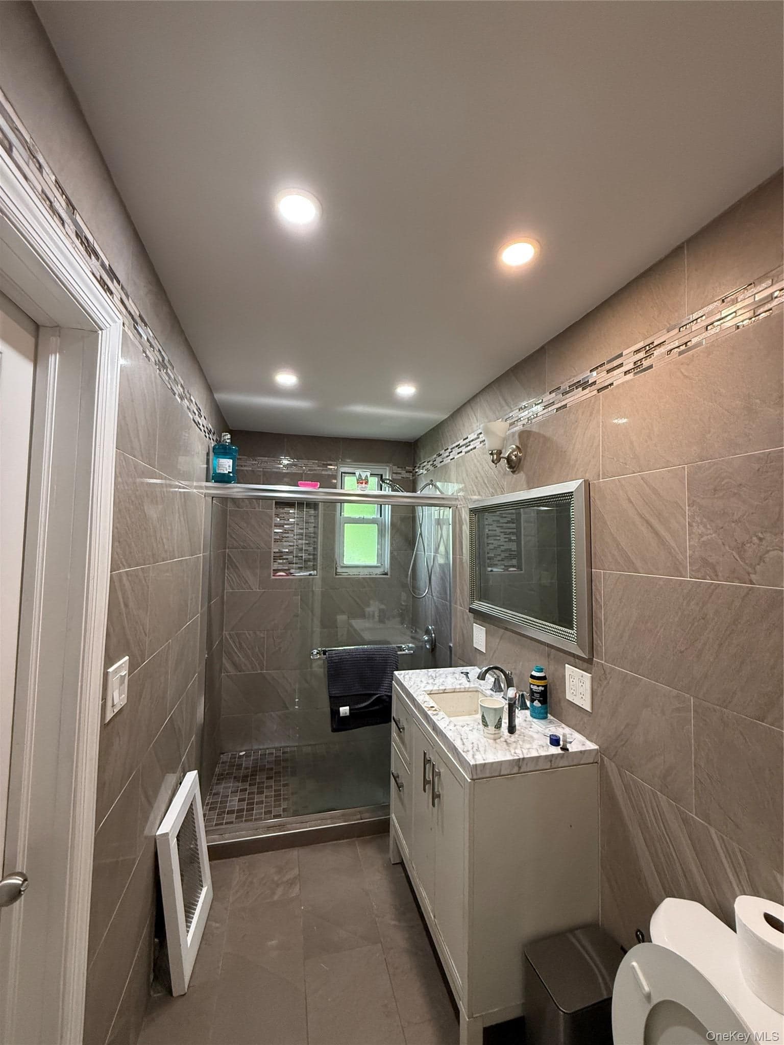 219 Rumsey Rd Unit: 1A thumbnail 14