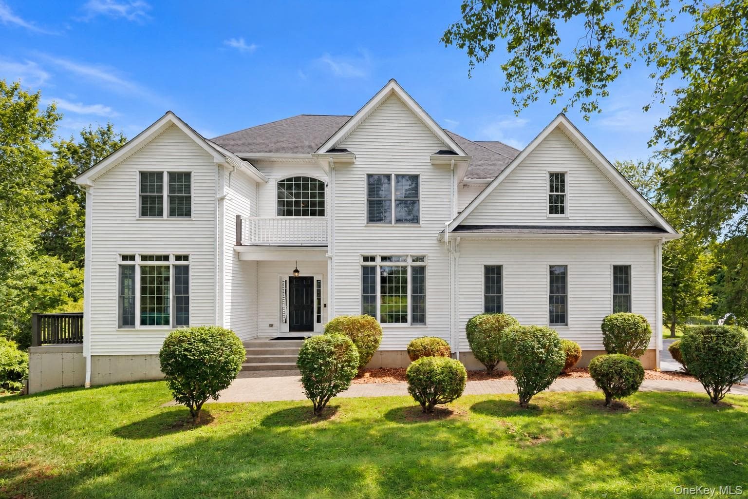 26 Mill Farm Lane, Brewster
