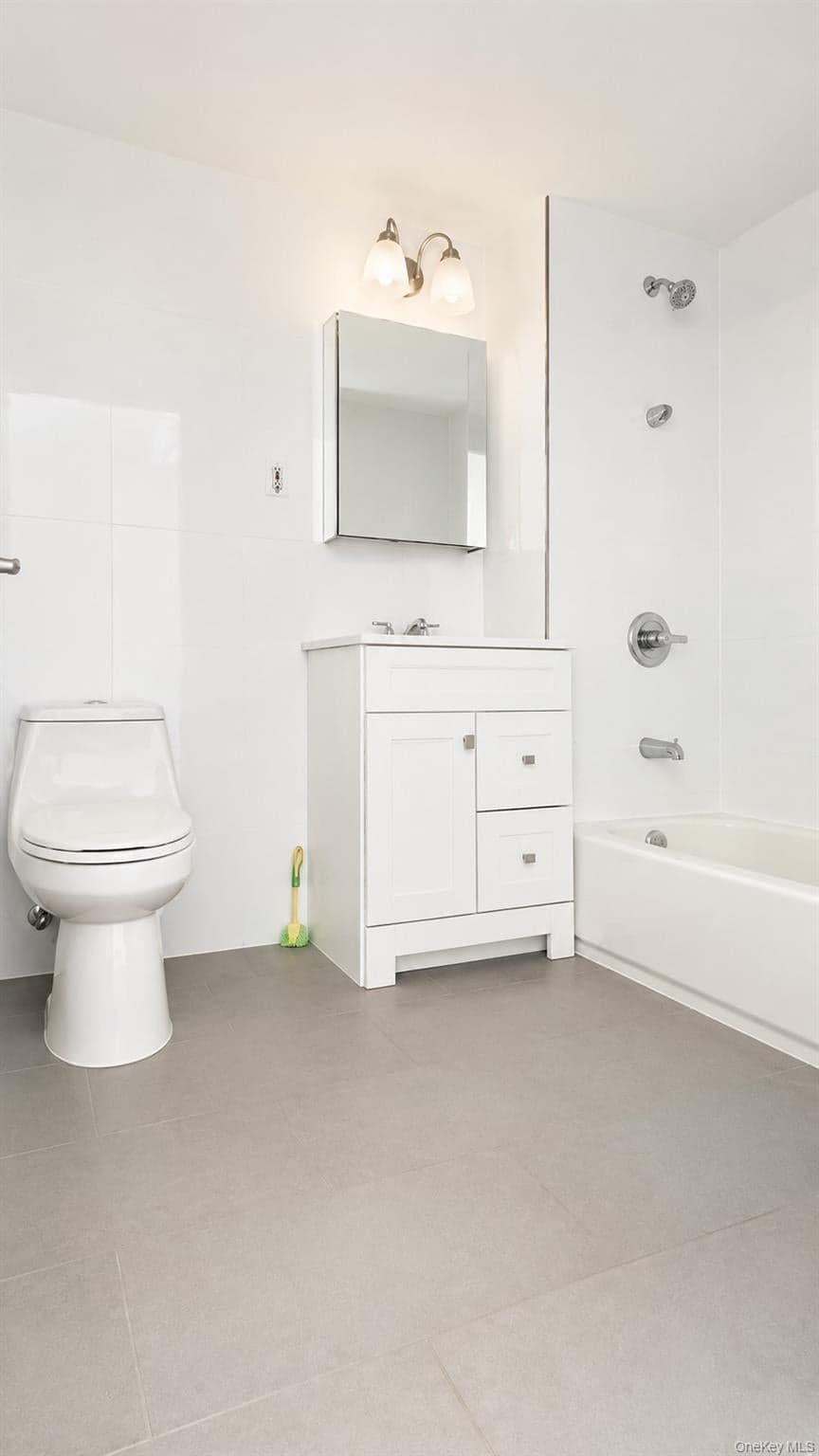 21410 15th Avenue Unit: 2F thumbnail 6