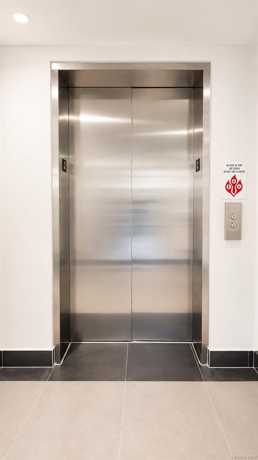 21410 15th Avenue Unit: 2F thumbnail 9