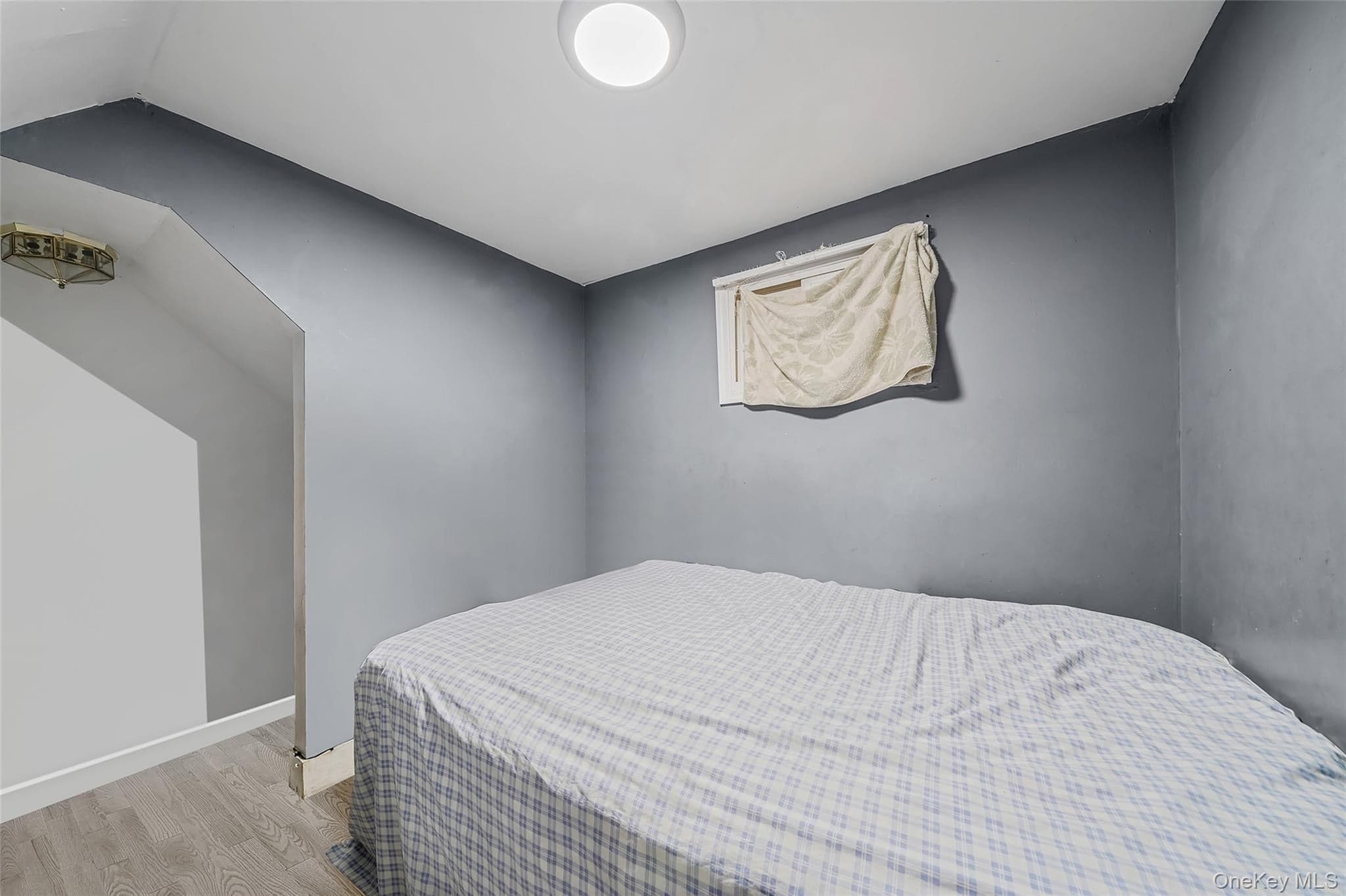 413 Glen Drive thumbnail 18