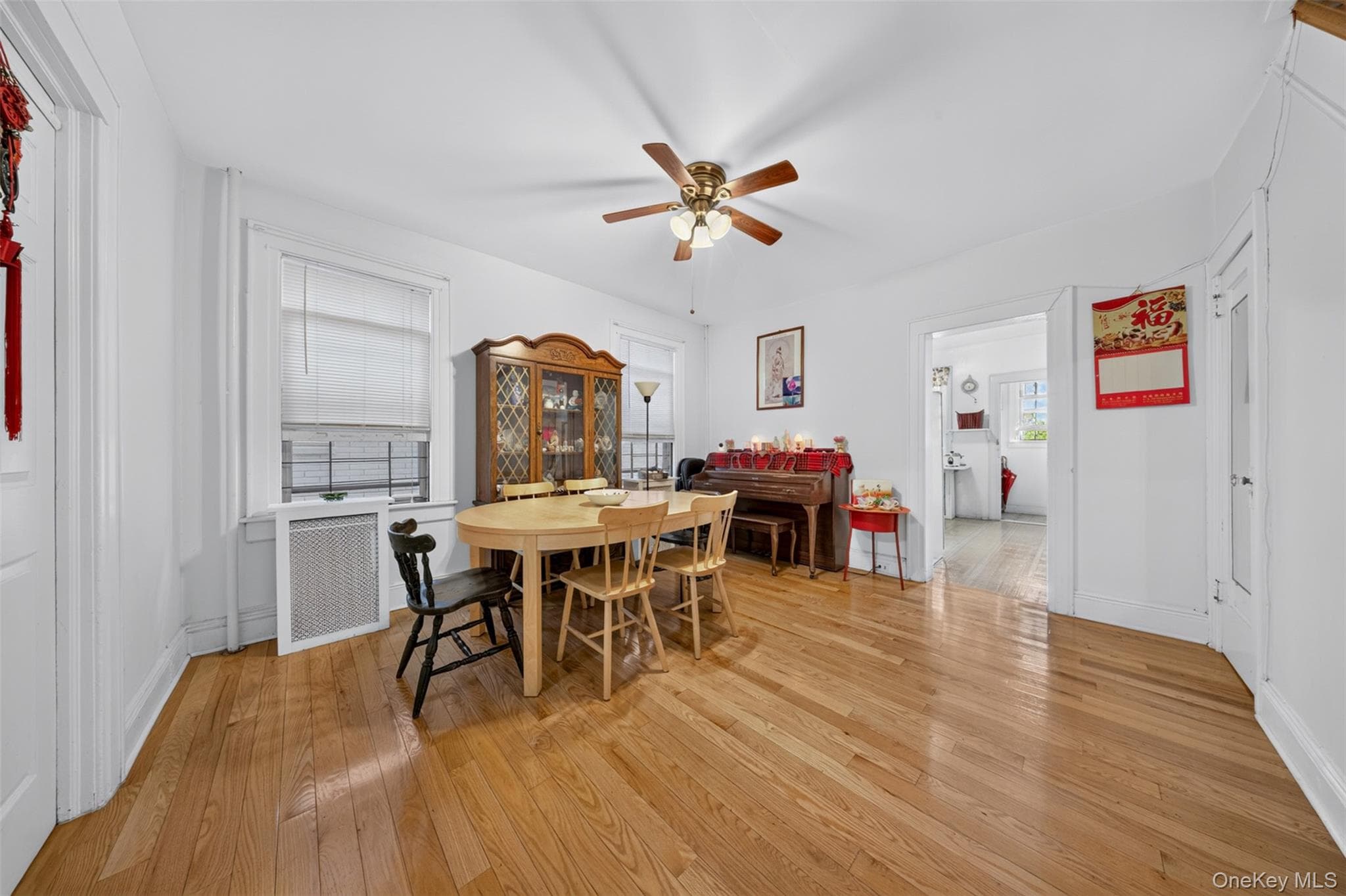 4084 Denman Street thumbnail 12
