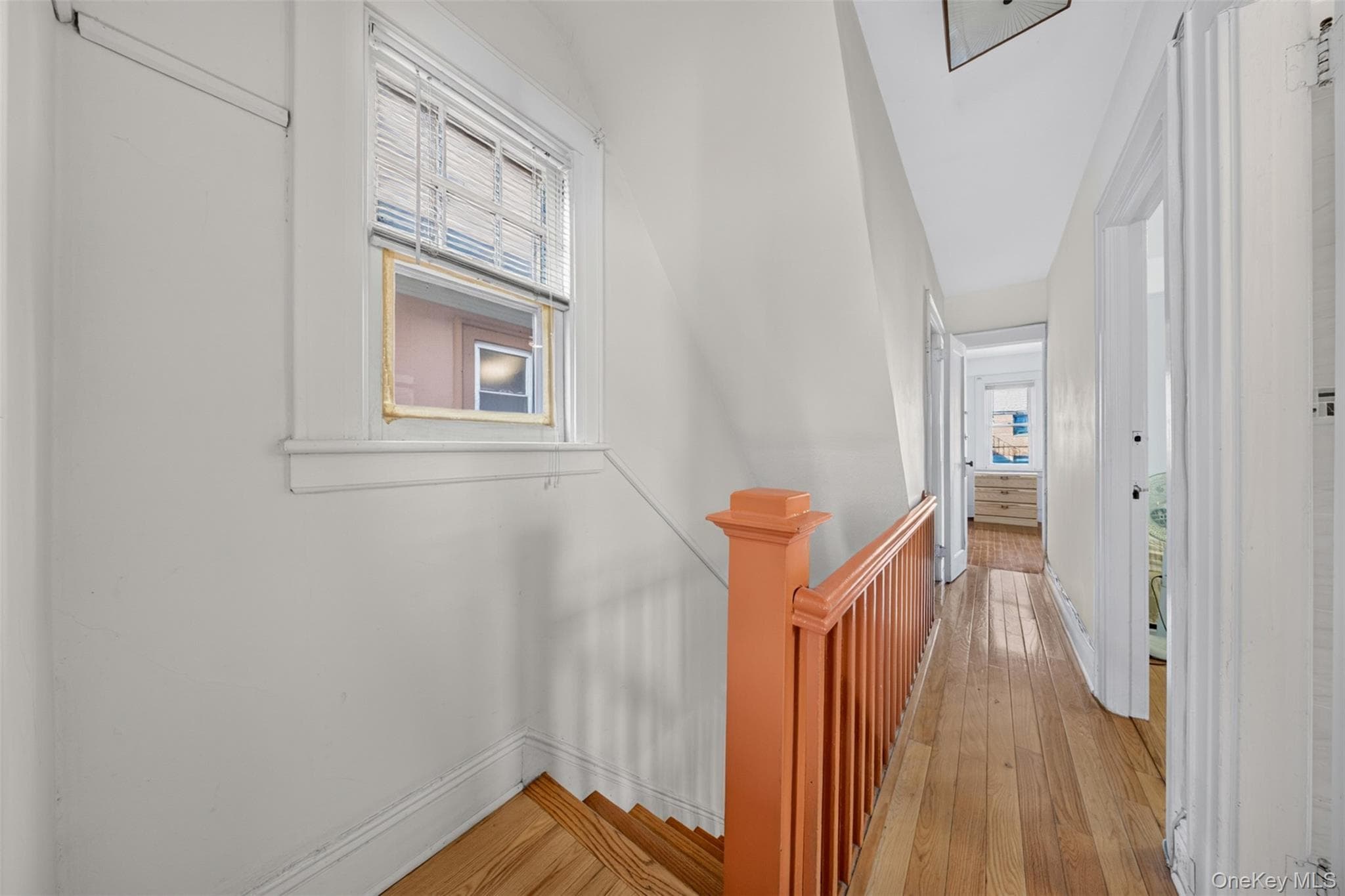 4084 Denman Street thumbnail 16
