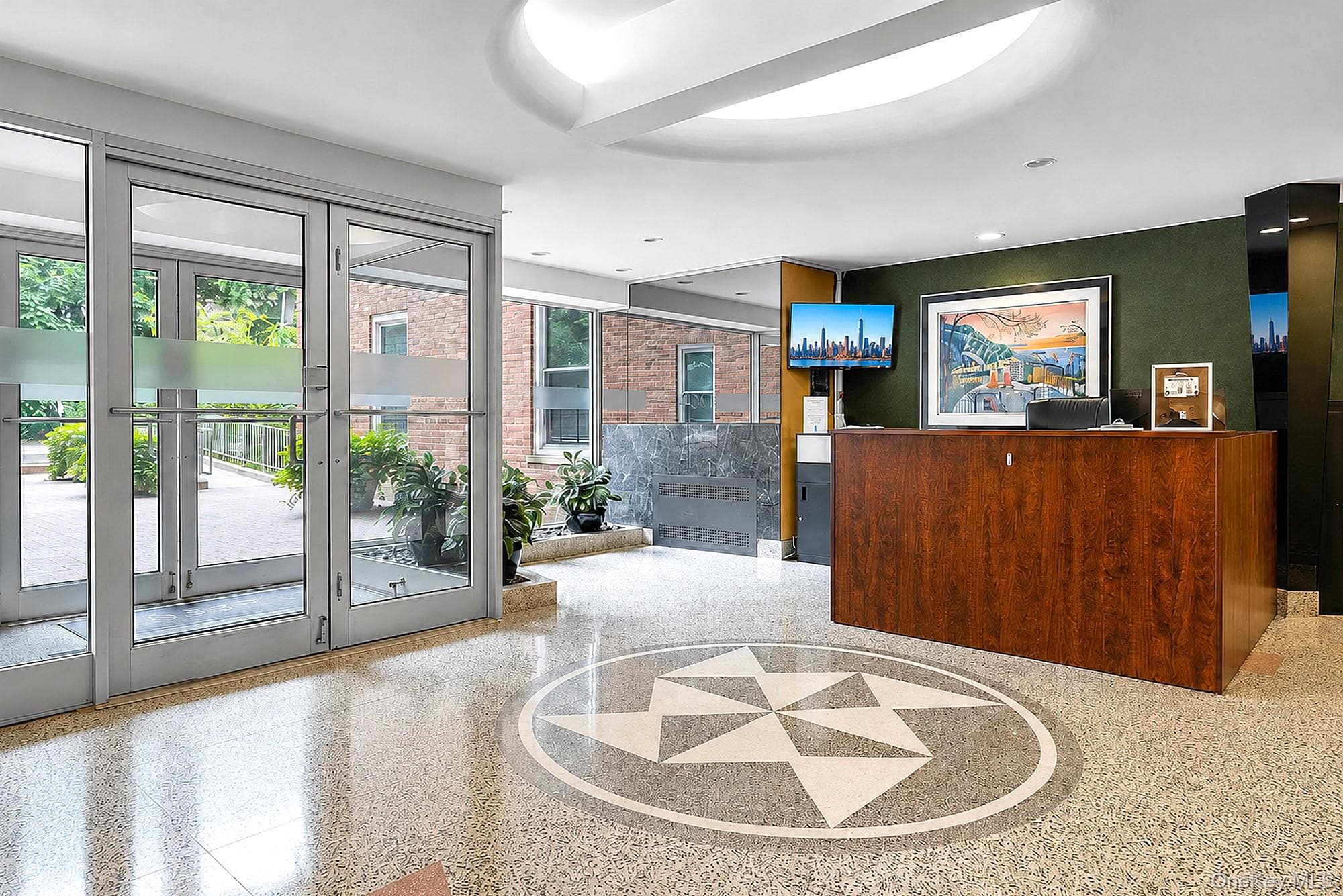 2465 Palisade Avenue Unit: 1J thumbnail 24