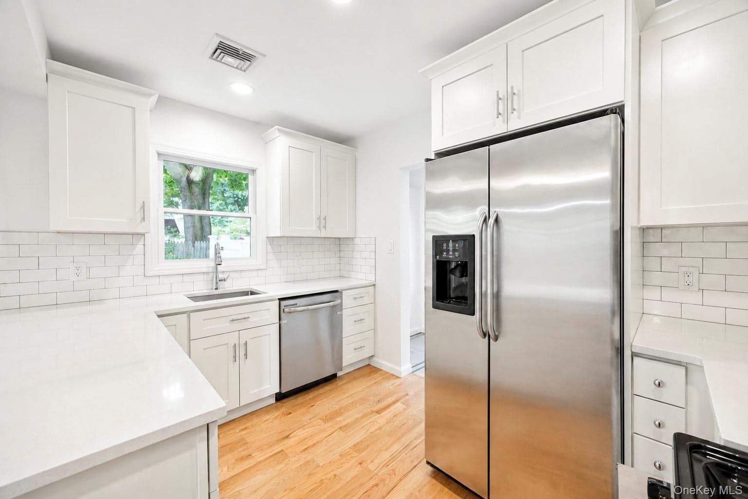 31 Oakland Avenue thumbnail 18