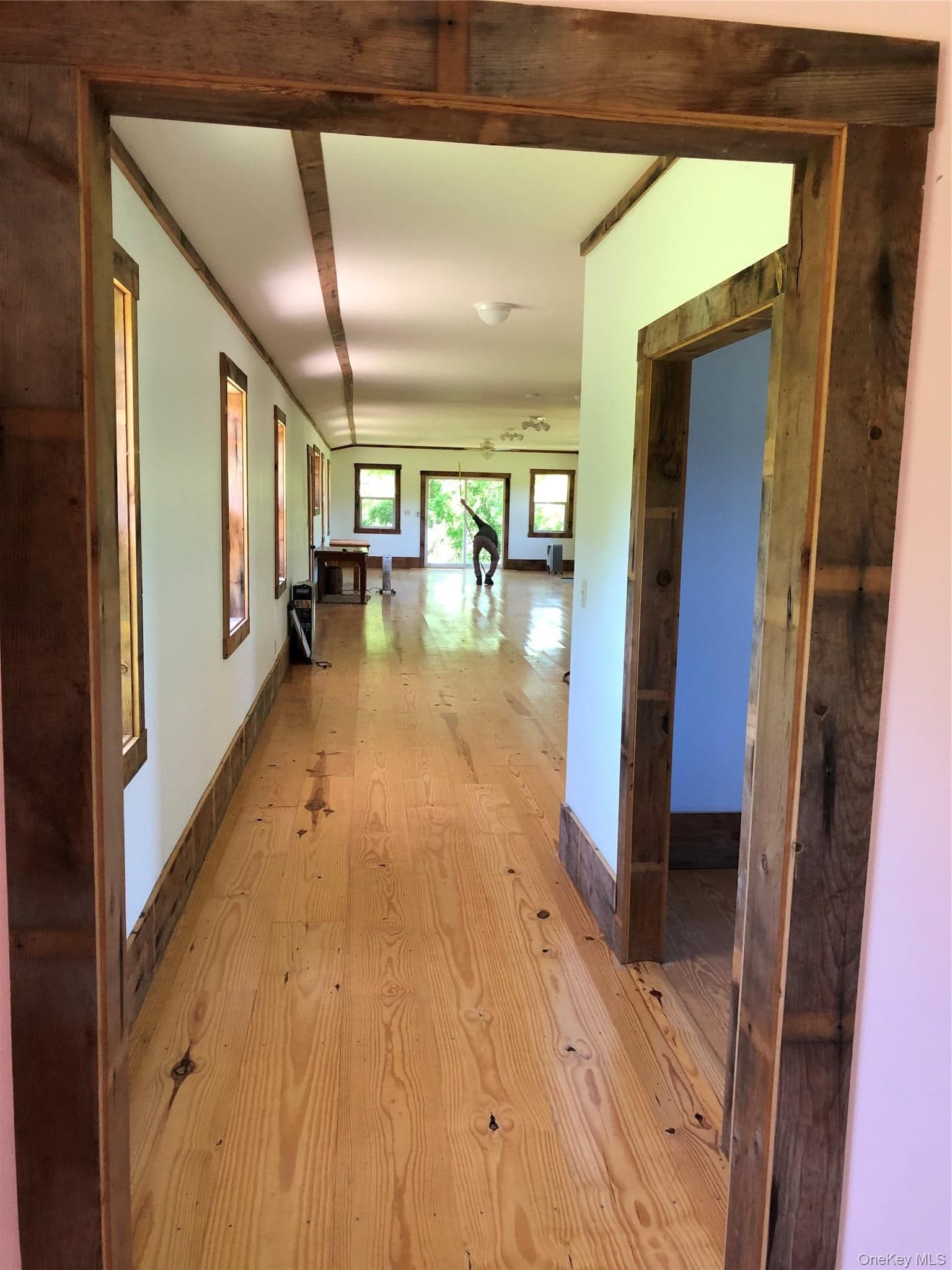 181 Huguenot Street thumbnail 18