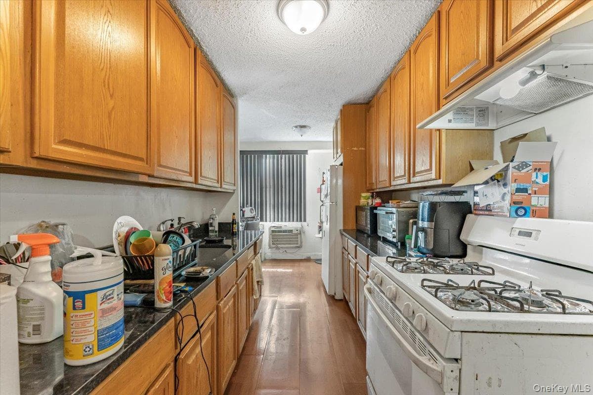 825 Morrison Avenue Unit: 16A thumbnail 5