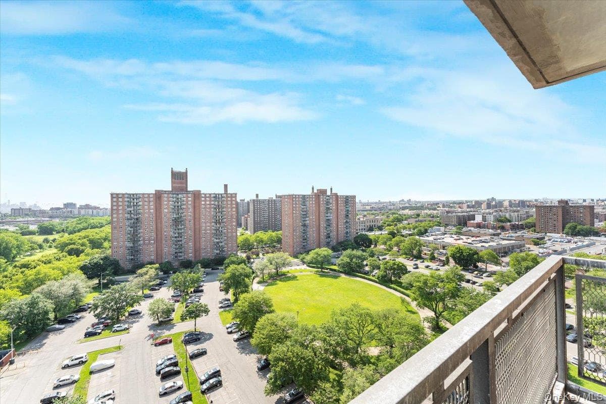 825 Morrison Avenue Unit: 16A thumbnail 10