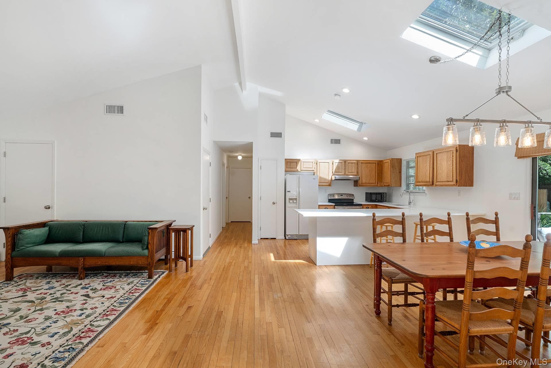 66 Sycamore Drive thumbnail 6
