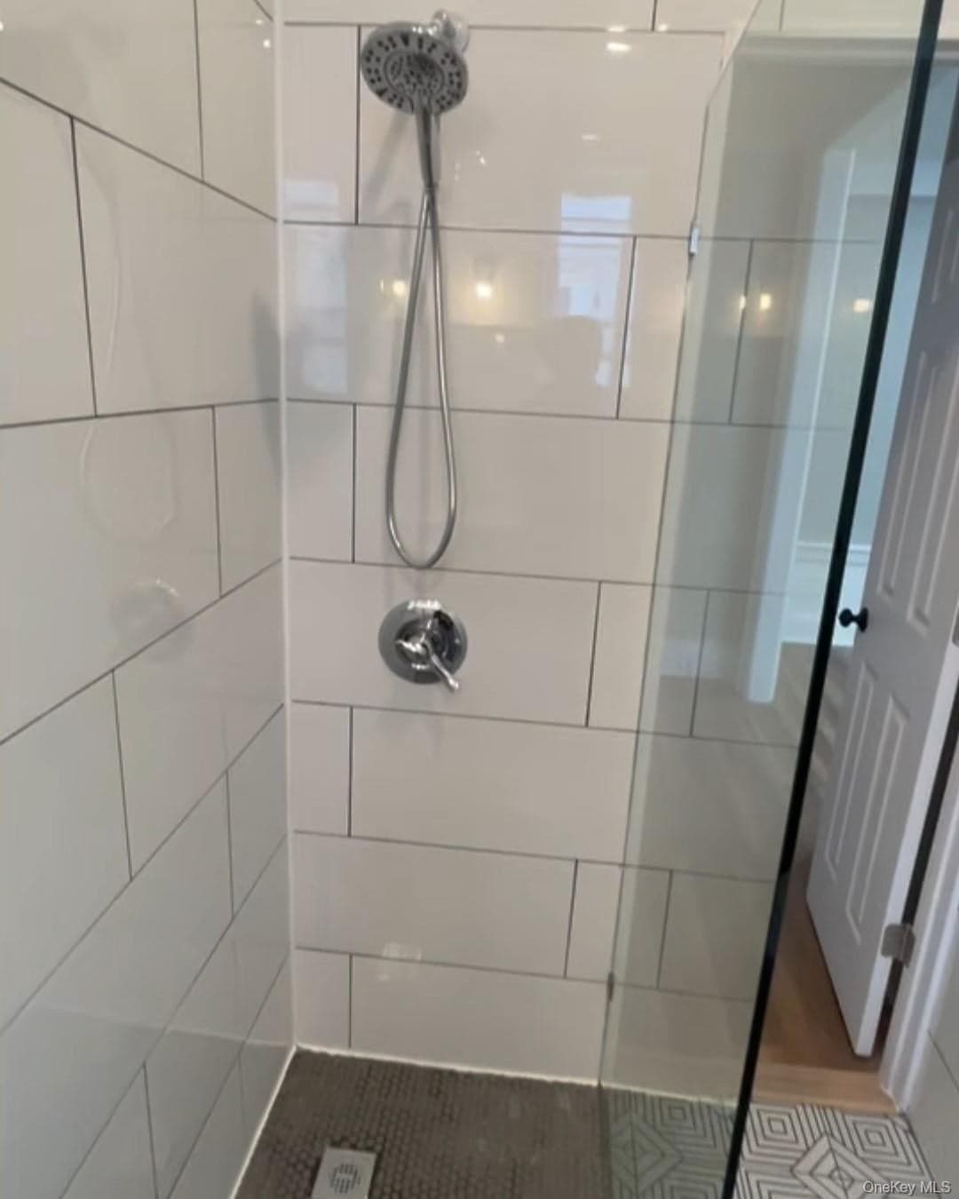 1102 Winthrop Street Unit: 4 thumbnail 11