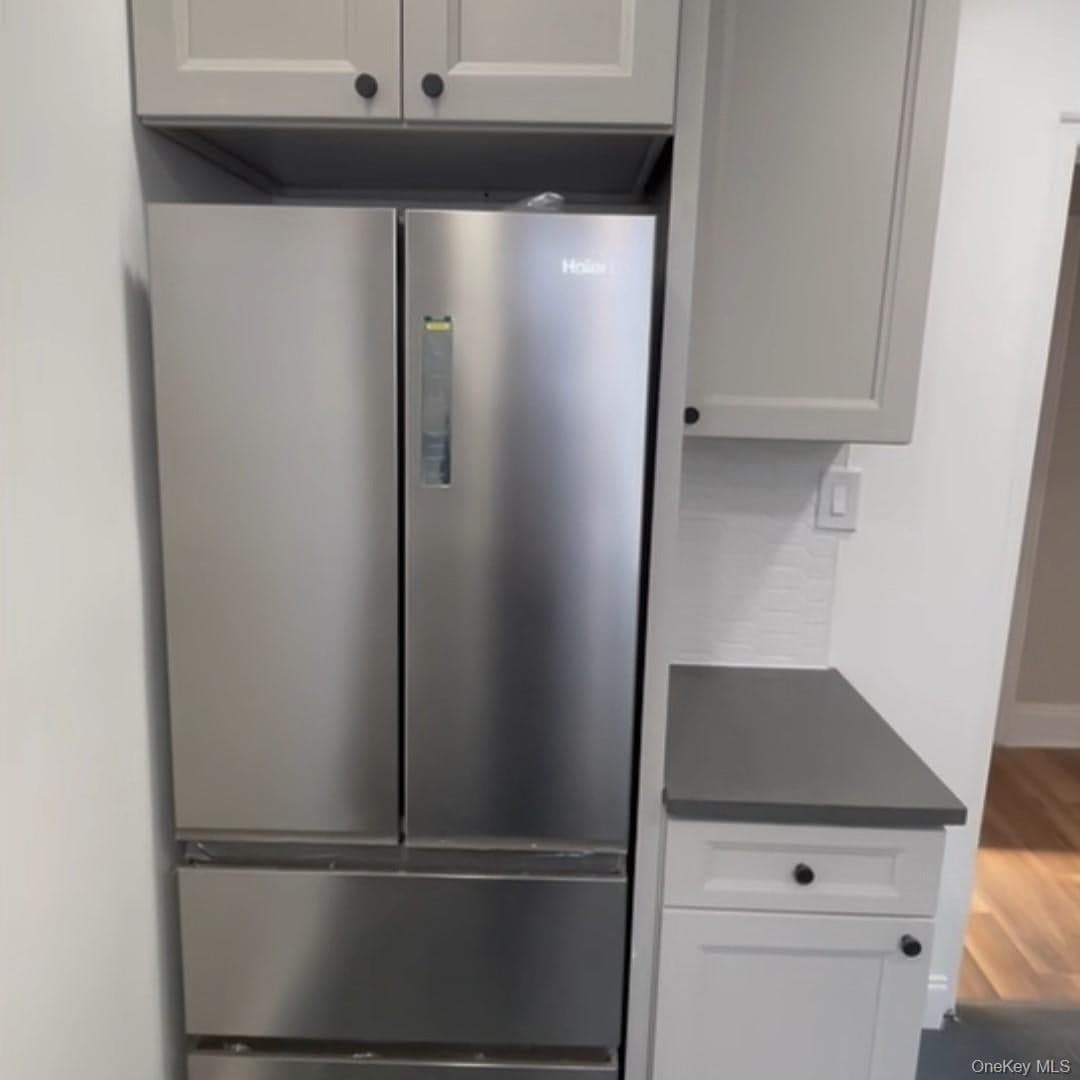1102 Winthrop Street Unit: 4 thumbnail 8