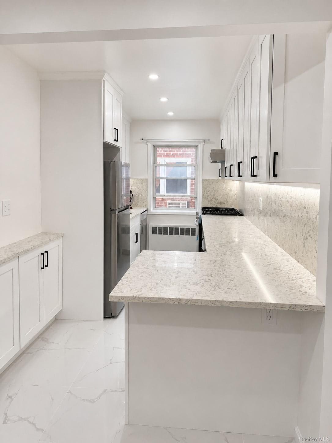 553 Central Avenue Unit: 19B thumbnail 4