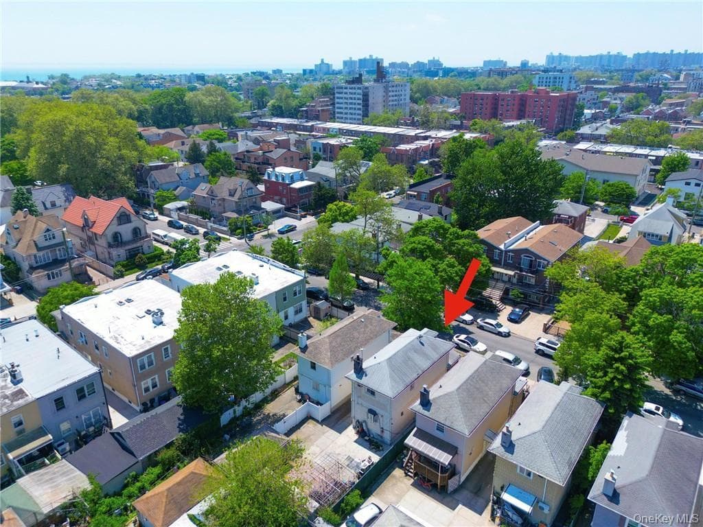 2675 E 27th Street thumbnail 23