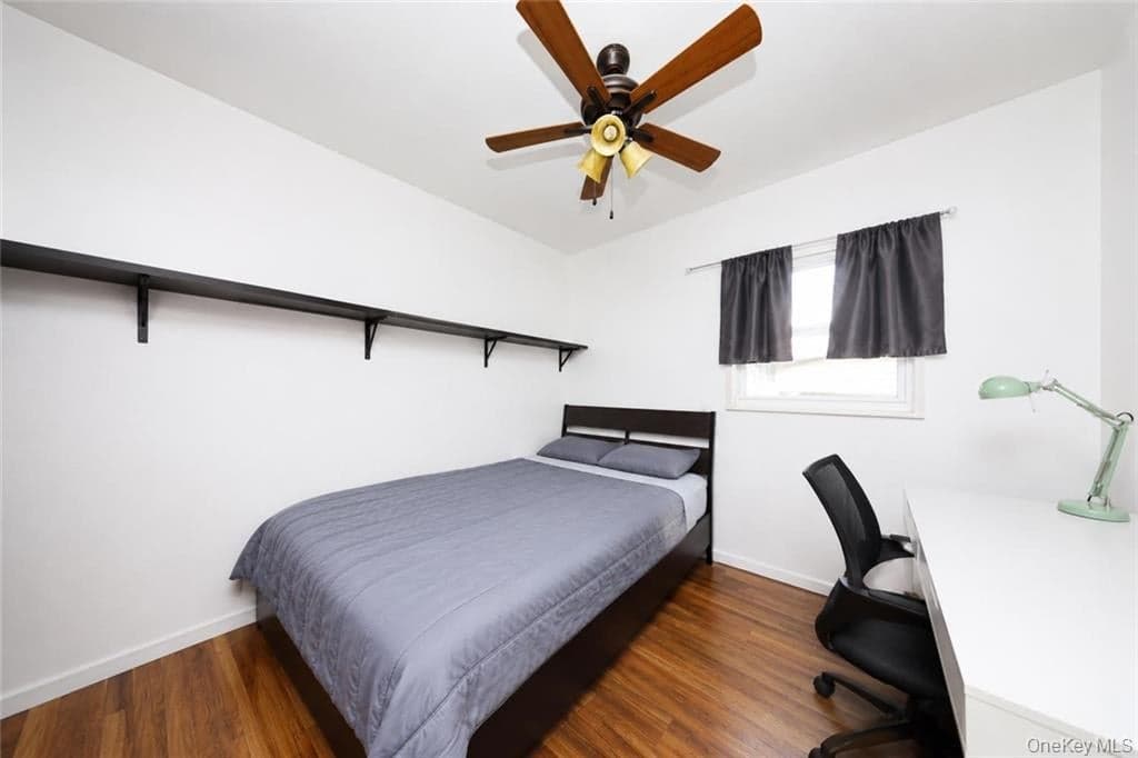 2675 E 27th Street thumbnail 15