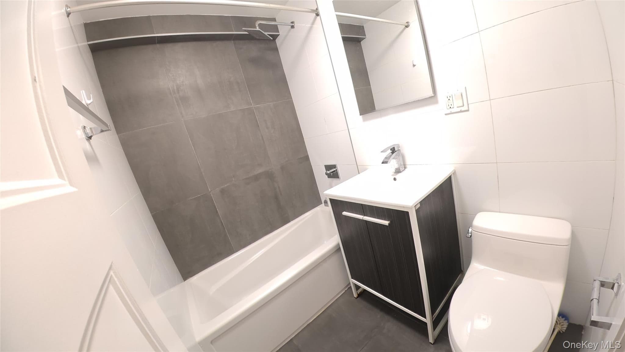 14220 Franklin Avenue Unit: 7F thumbnail 11