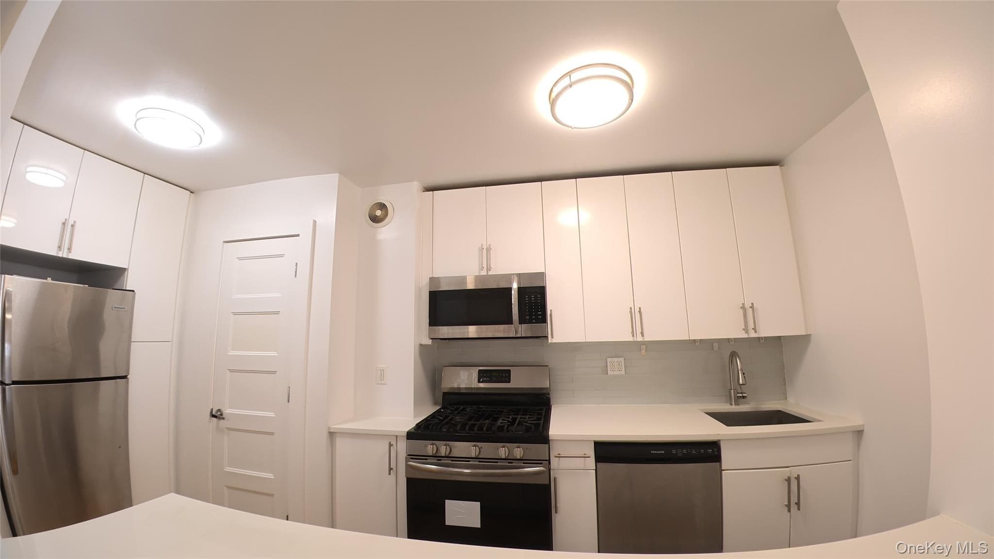 14220 Franklin Avenue Unit: 7F thumbnail 5