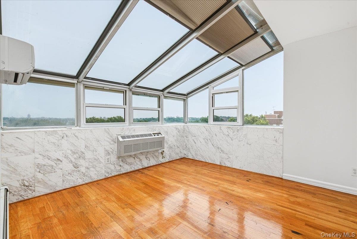 76-01 113th Street Unit: PH-A thumbnail 28
