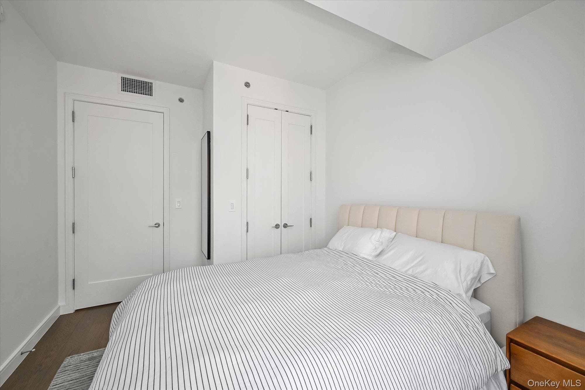 107-06 Queens Boulevard Unit: 8D thumbnail 15