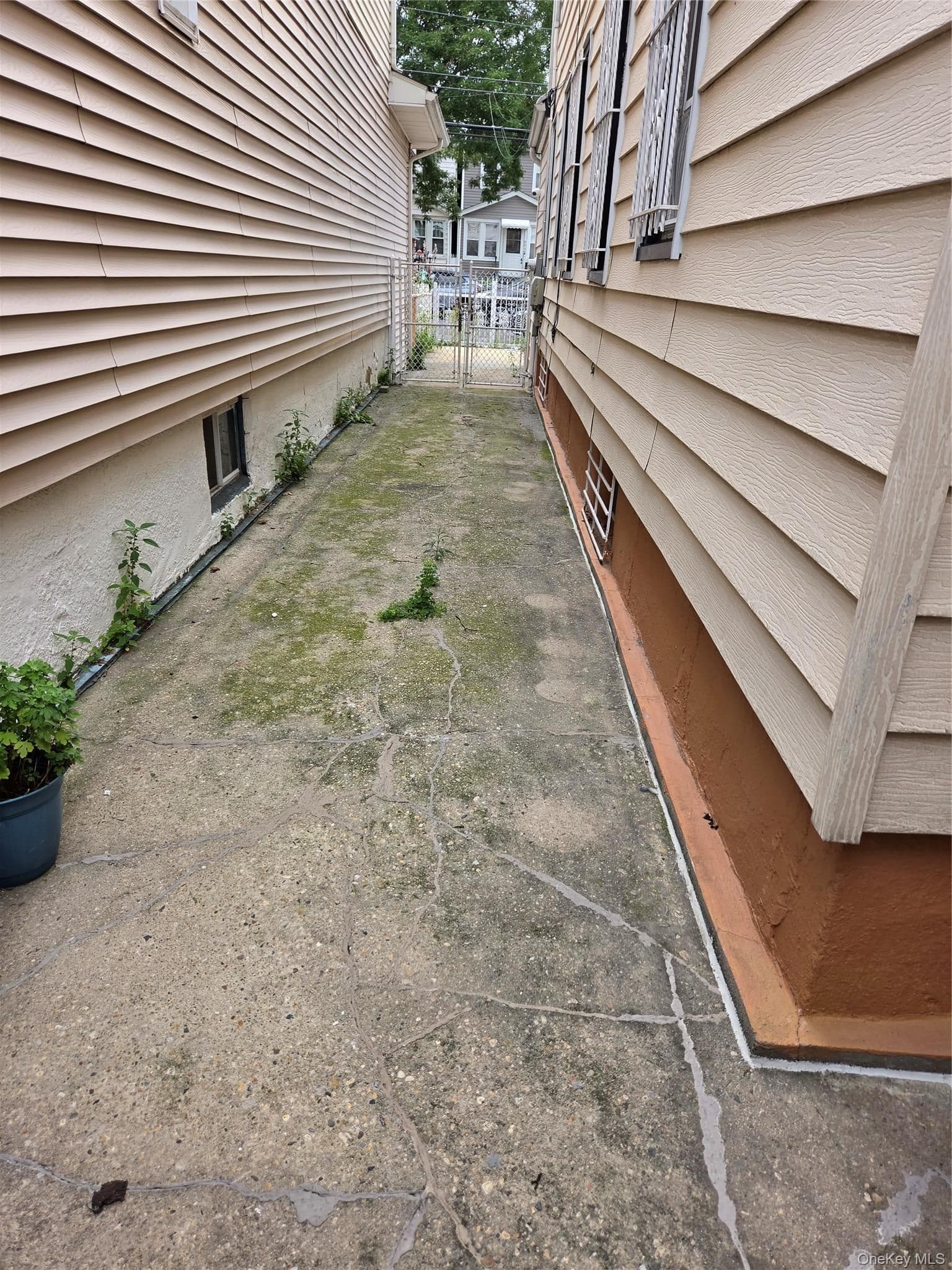 90-51 201st Street thumbnail 37