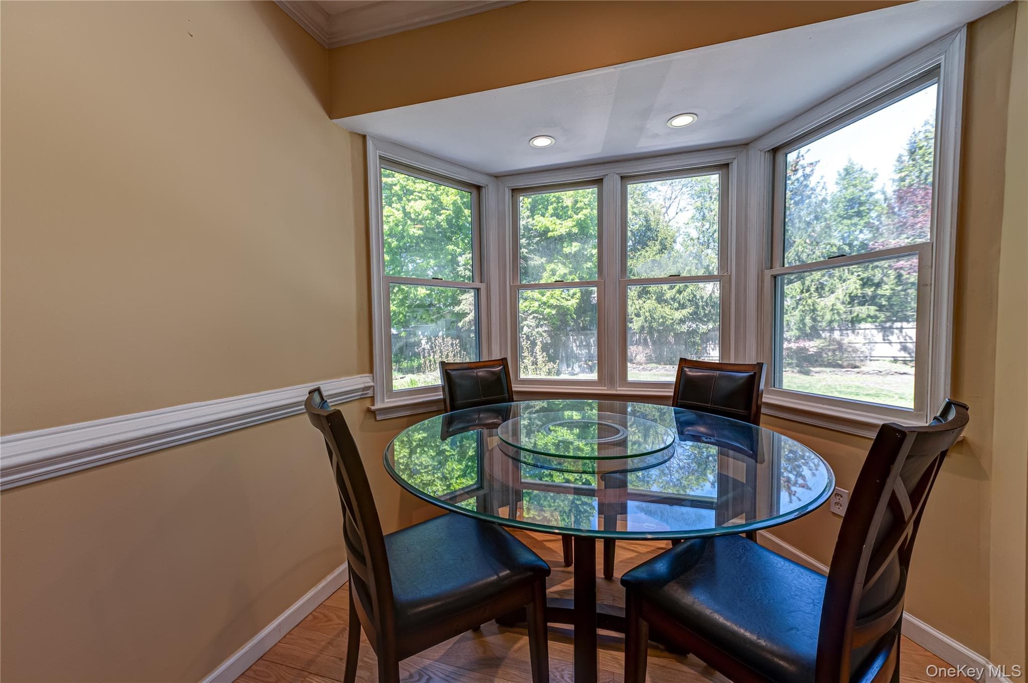 220 Windsor Avenue thumbnail 12