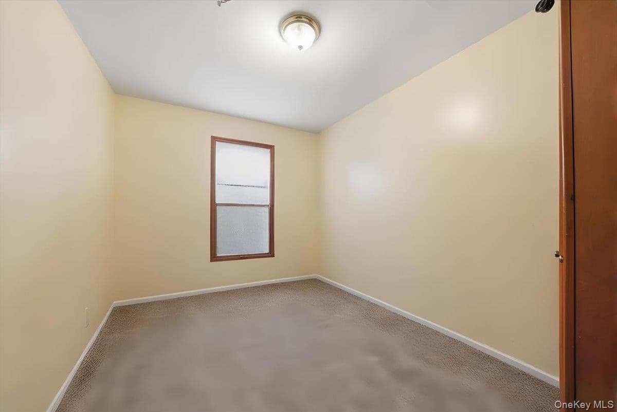 3544 -3546 Laconia Avenue thumbnail 20