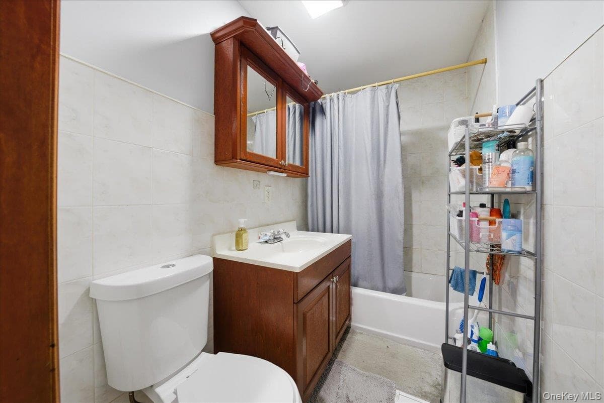 3544 -3546 Laconia Avenue thumbnail 9