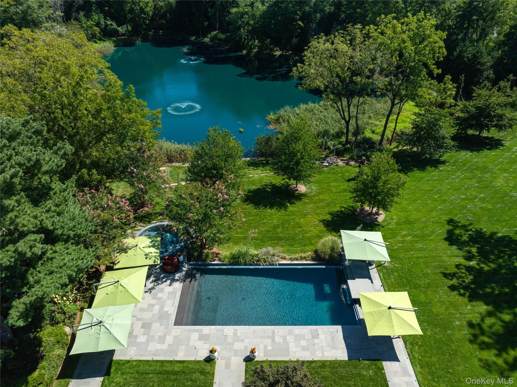 1 Hidden Pond Drive thumbnail 34