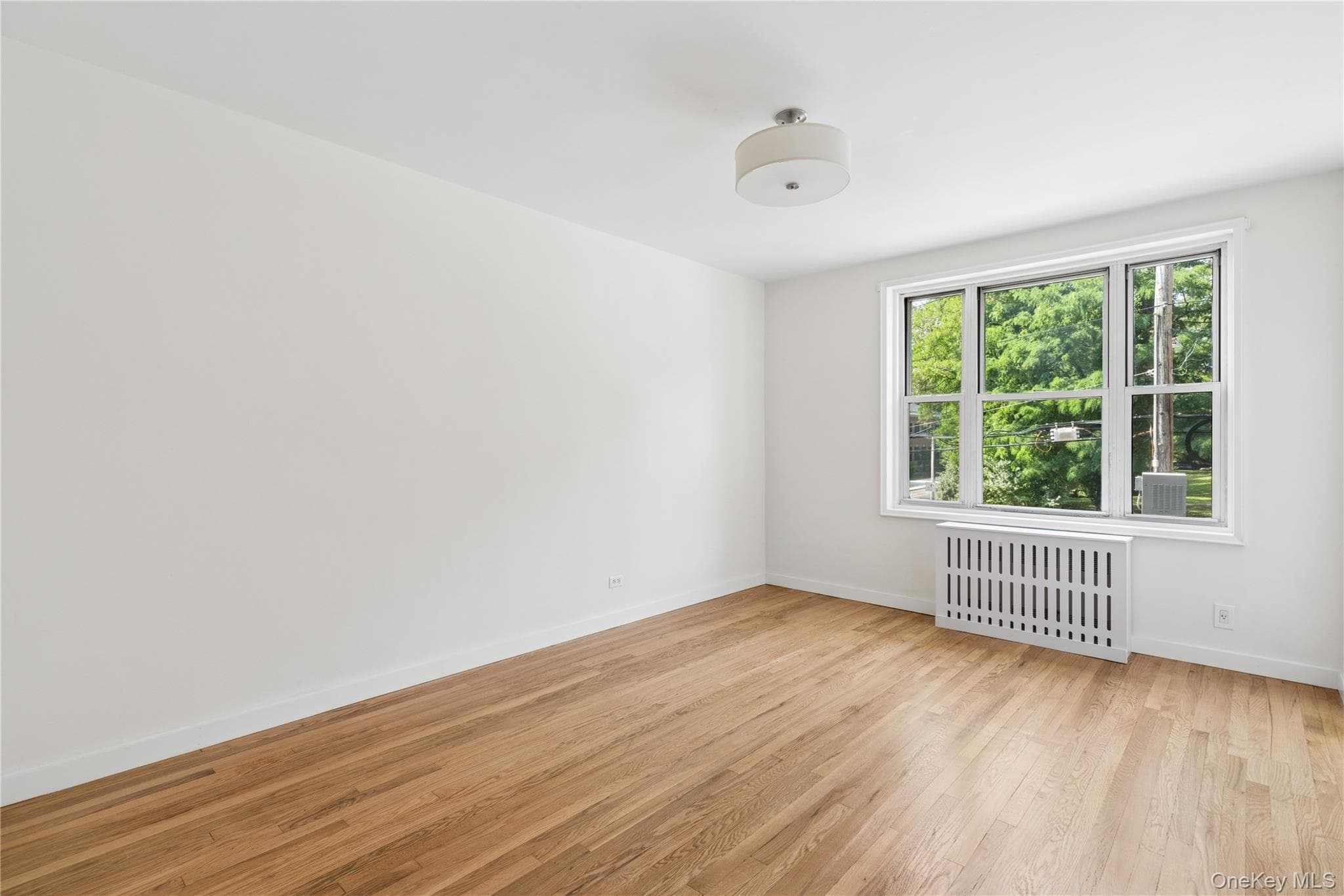 5601 Riverdale Avenue Unit: 2E thumbnail 13