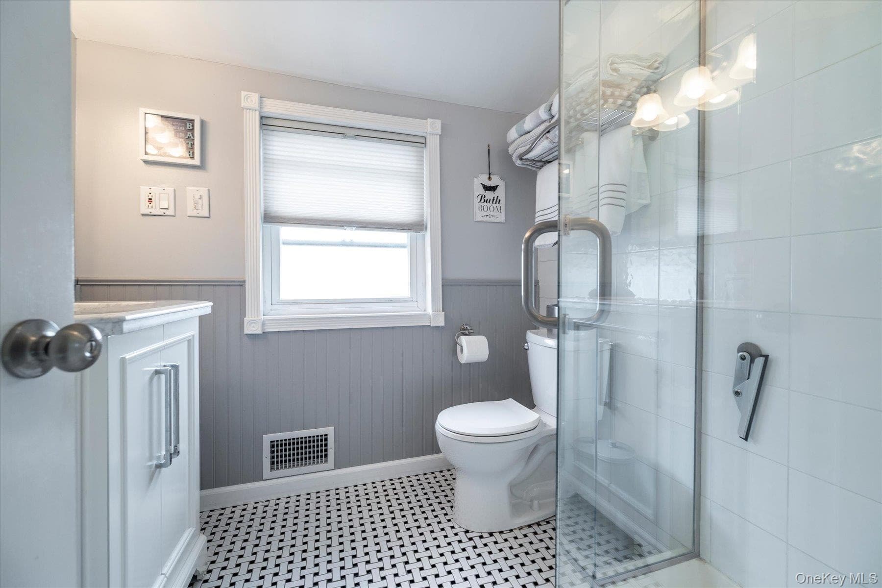 48 Teneyck Avenue thumbnail 19