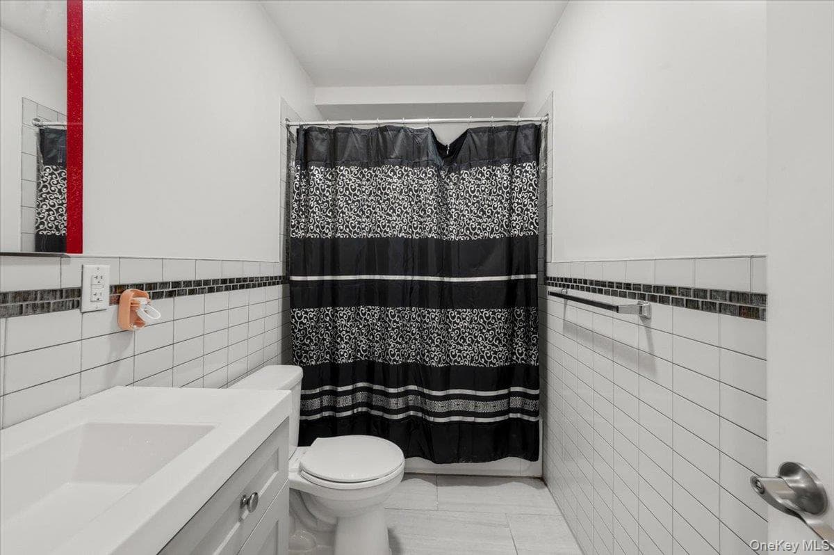 10847 Sutphin Boulevard thumbnail 12