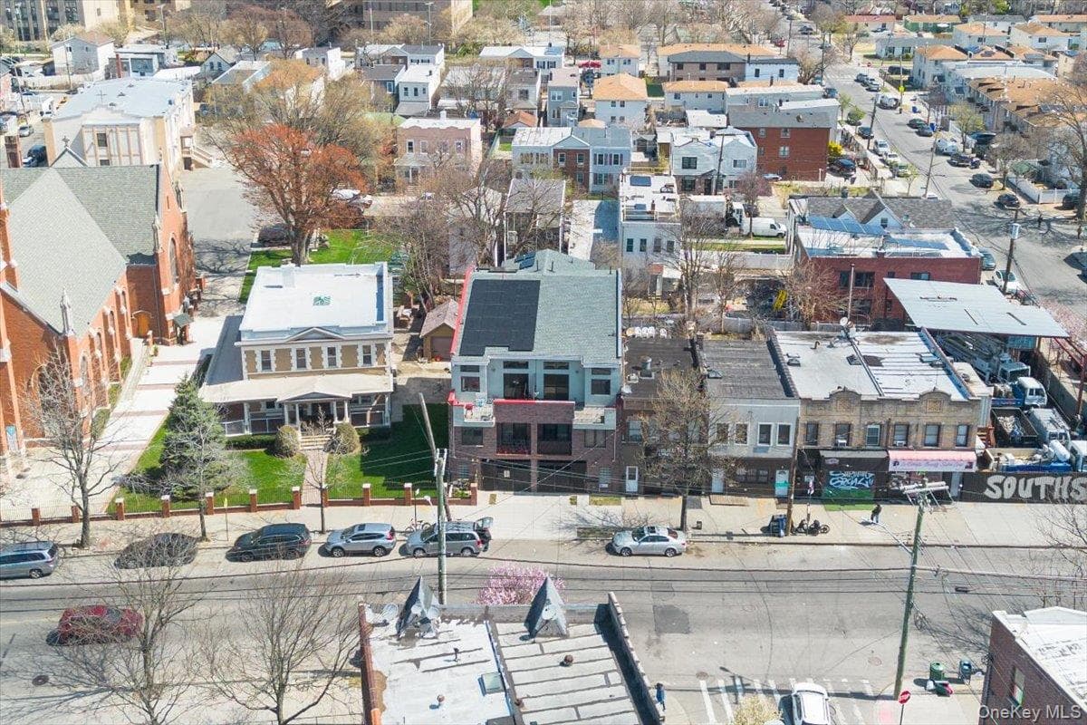 10847 Sutphin Boulevard thumbnail 18