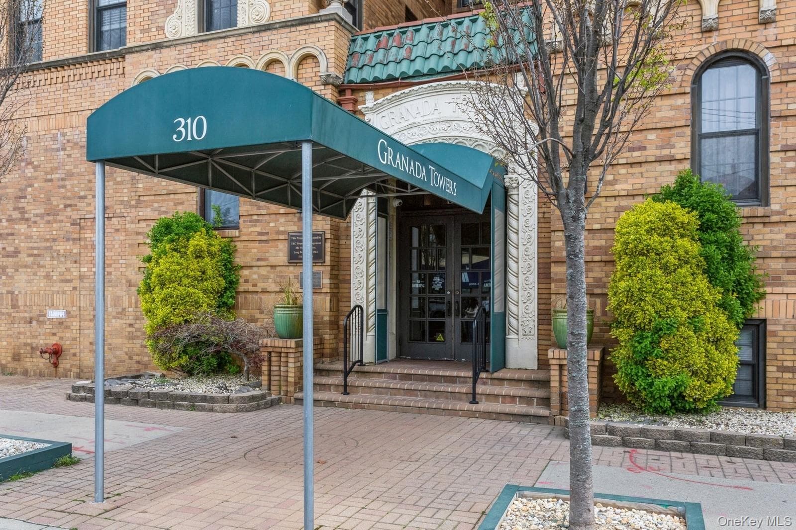 310 Riverside Boulevard Unit: 3G, Long Beach