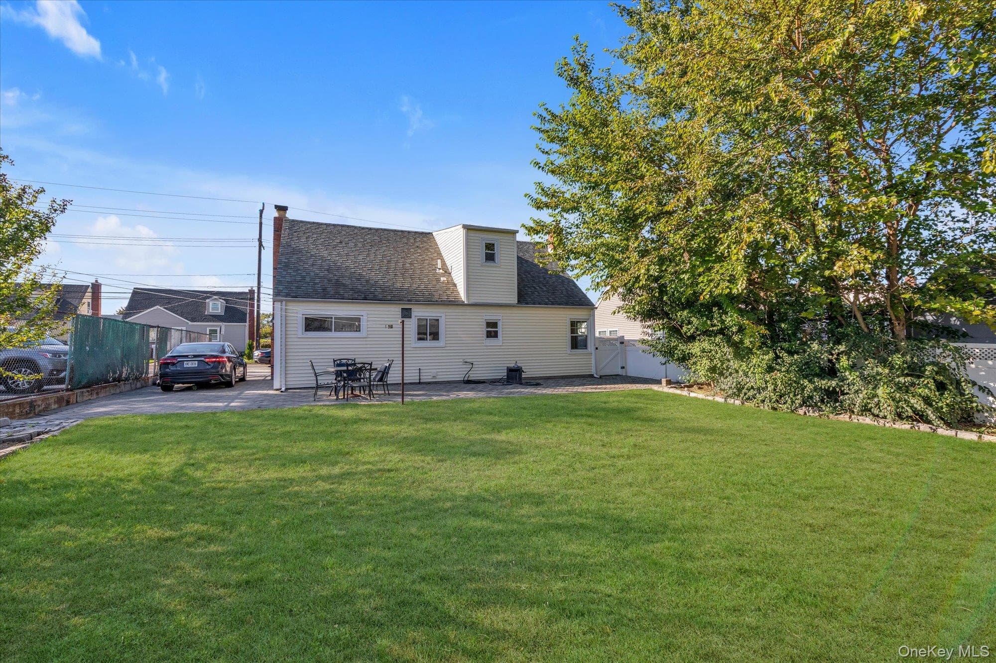 77 Horton Avenue thumbnail 17