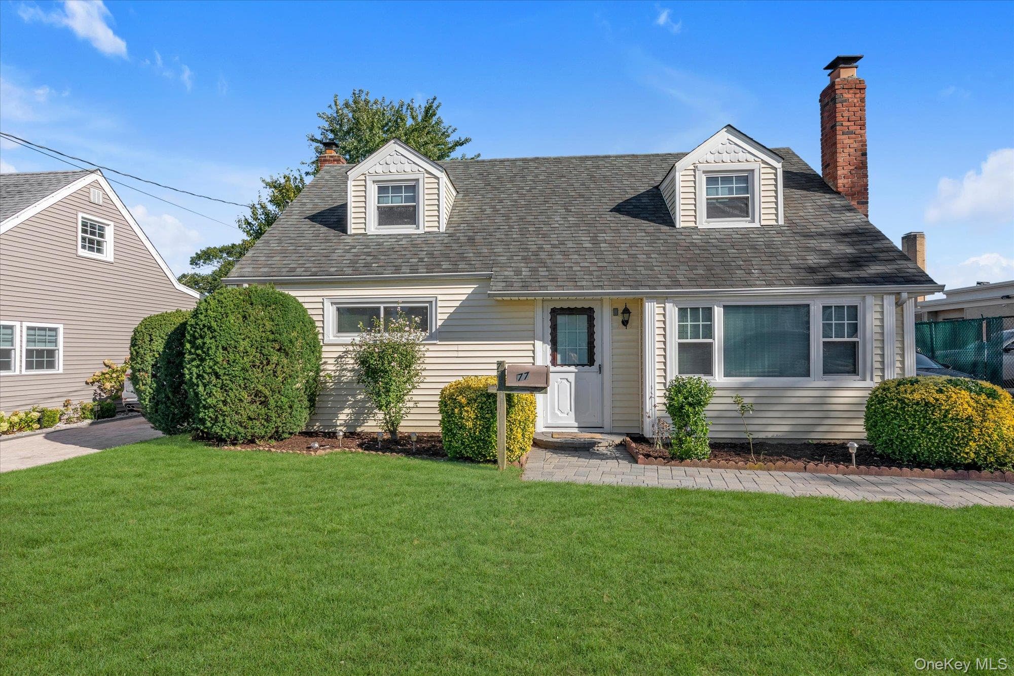 77 Horton Avenue, Valley Stream
