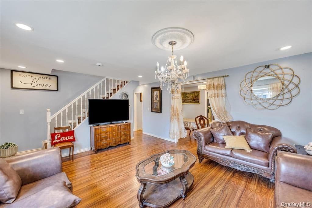 178 Warwick Road thumbnail 2