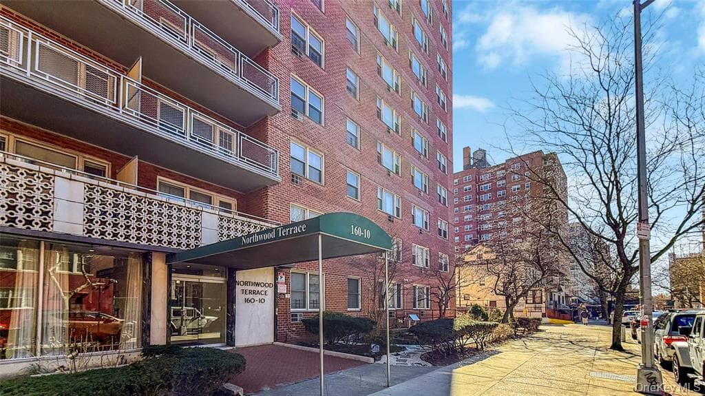 160-10 89th Avenue Unit: 9E thumbnail 4