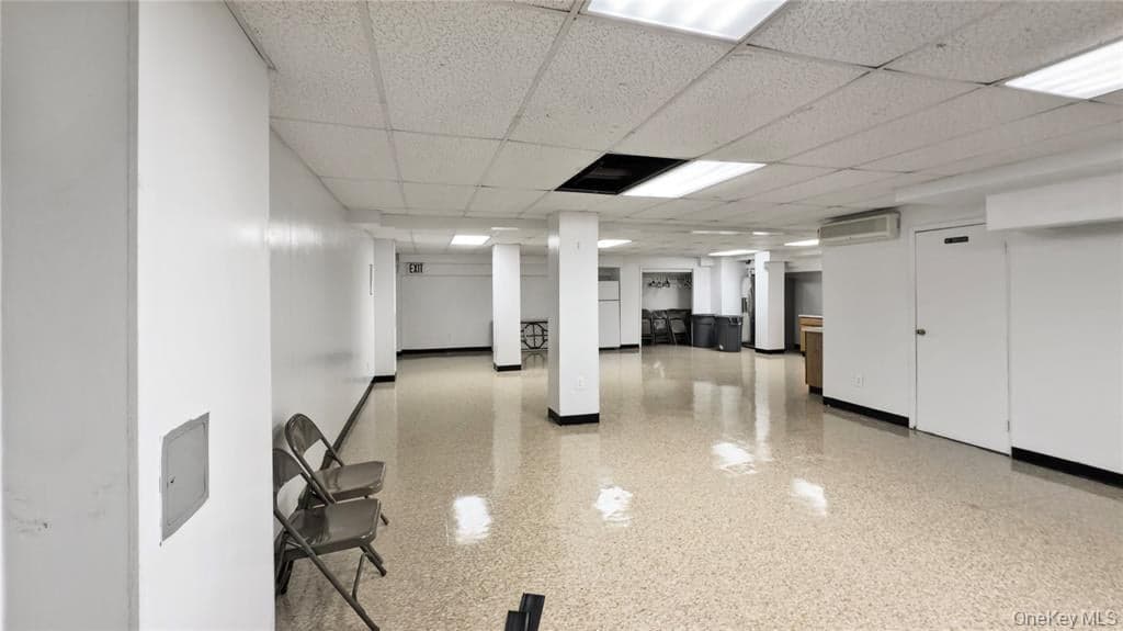 160-10 89th Avenue Unit: 9E thumbnail 20