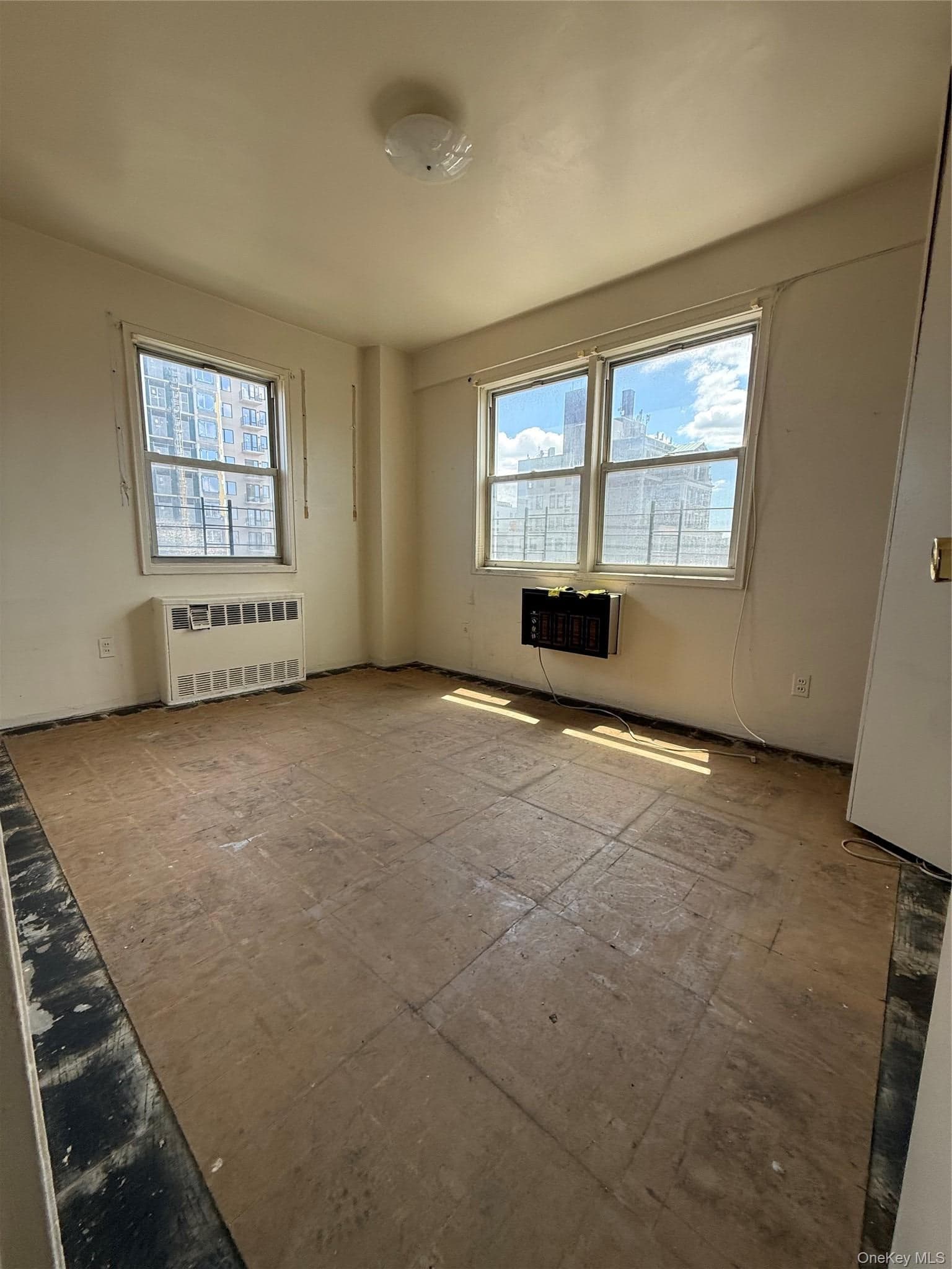 160-10 89th Avenue Unit: 9E thumbnail 11