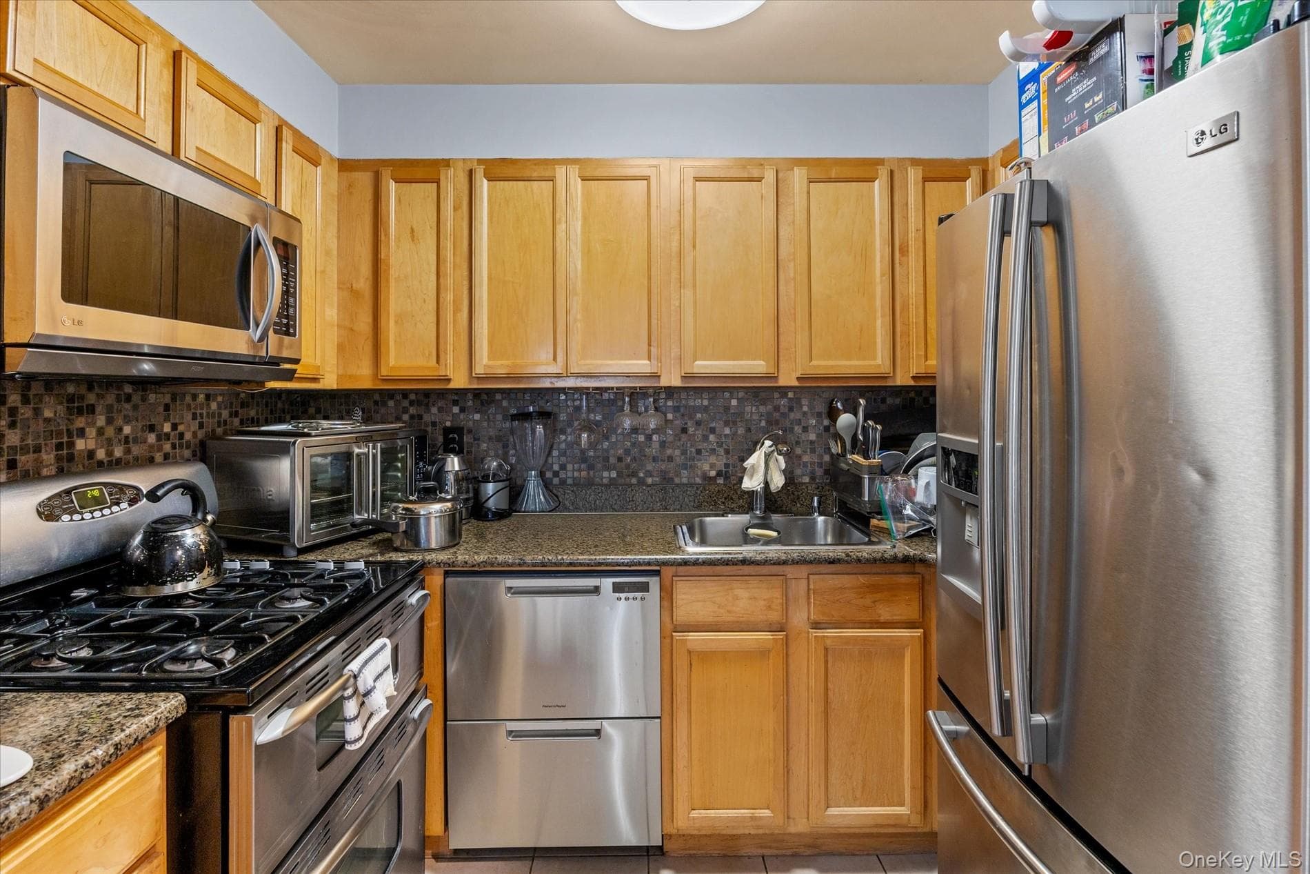 118-82 Metropolitan Avenue Unit: 6G thumbnail 3