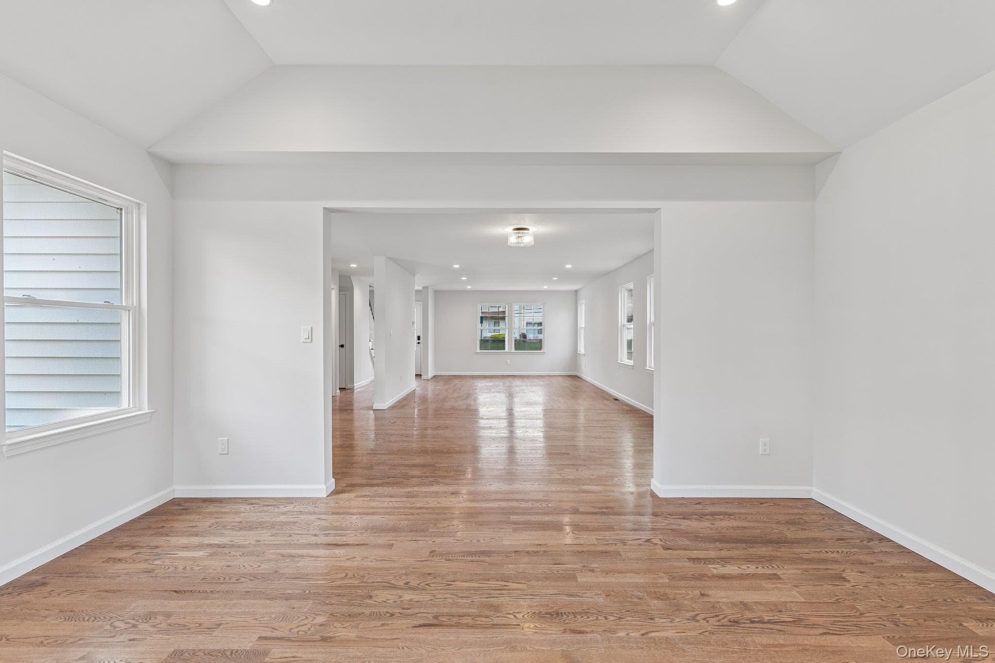 384 Scudder Avenue Unit: Lot 2 thumbnail 11