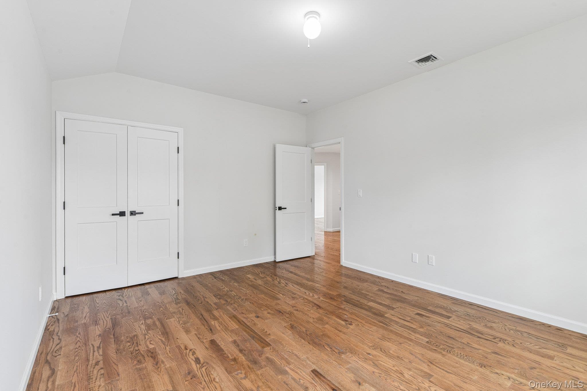 384 Scudder Avenue Unit: Lot 2 thumbnail 22