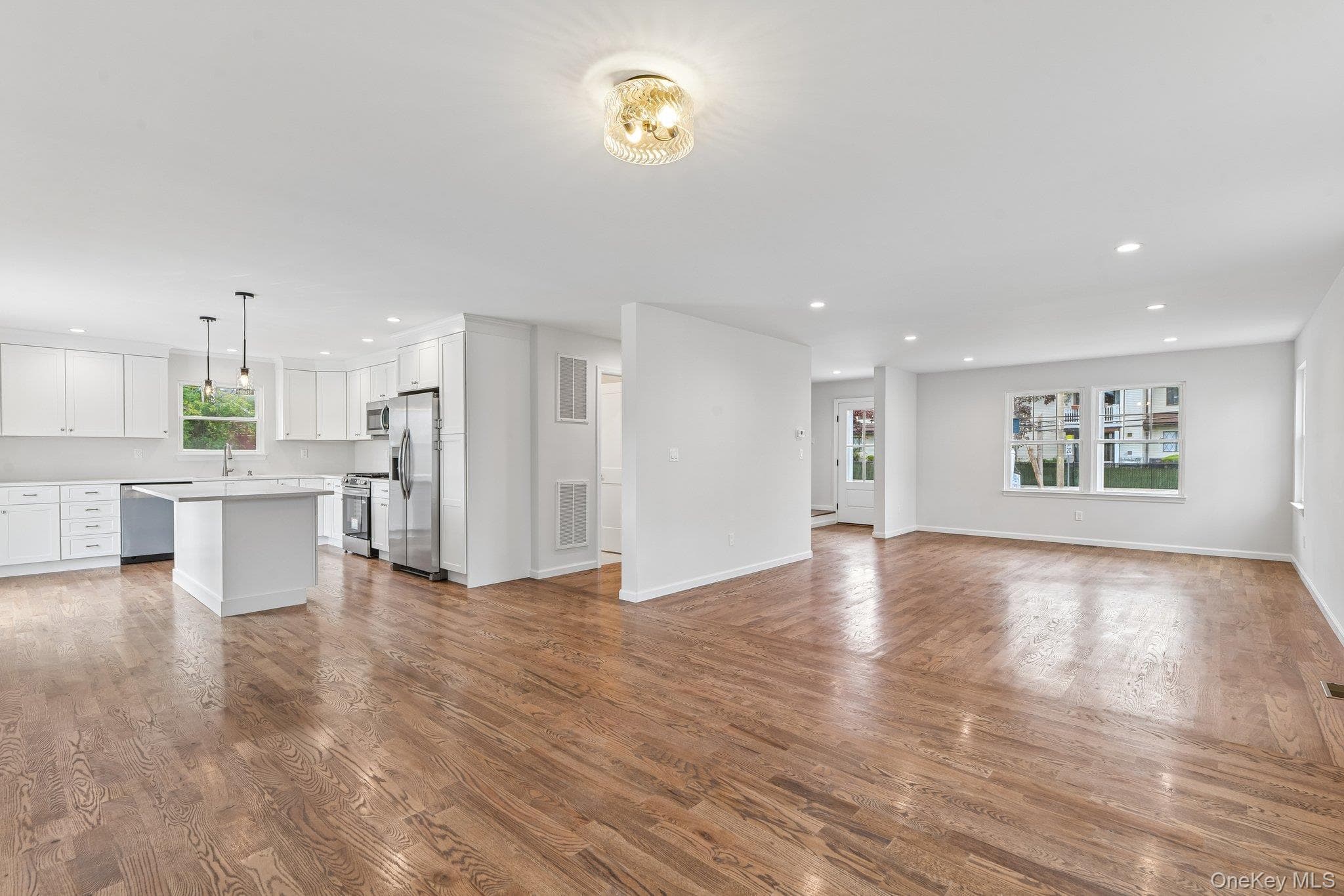 384 Scudder Avenue Unit: Lot 2 thumbnail 8